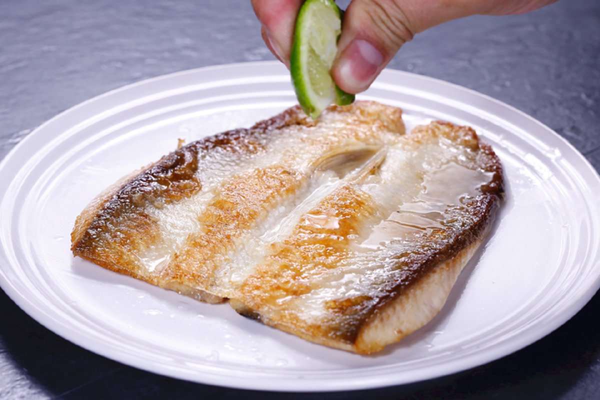  煎魚要好吃，撇步在這裡