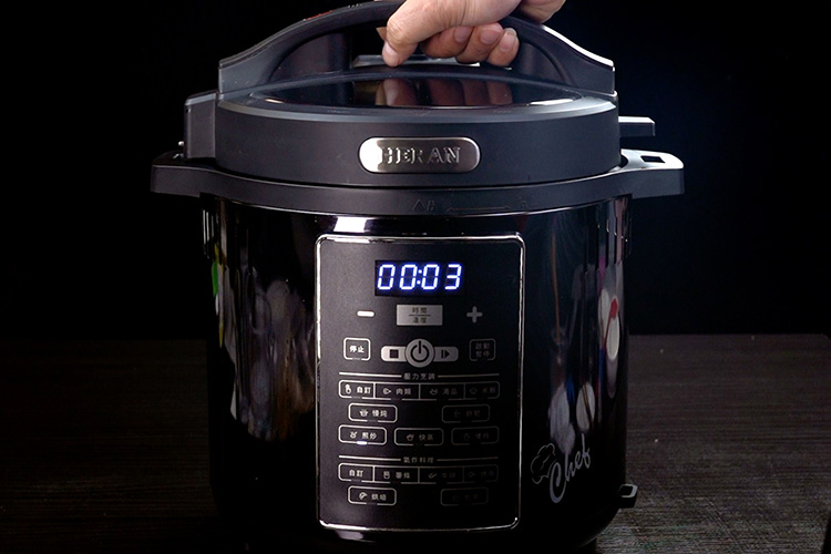 �U����+����X�@�F-���خƲz