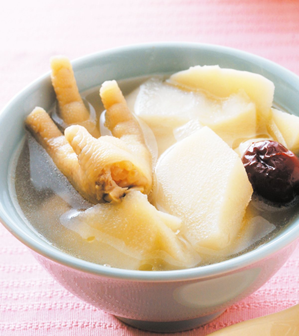 食譜:筍片鳳爪湯