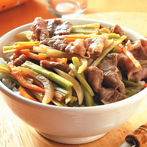 麻醬牛肉丼