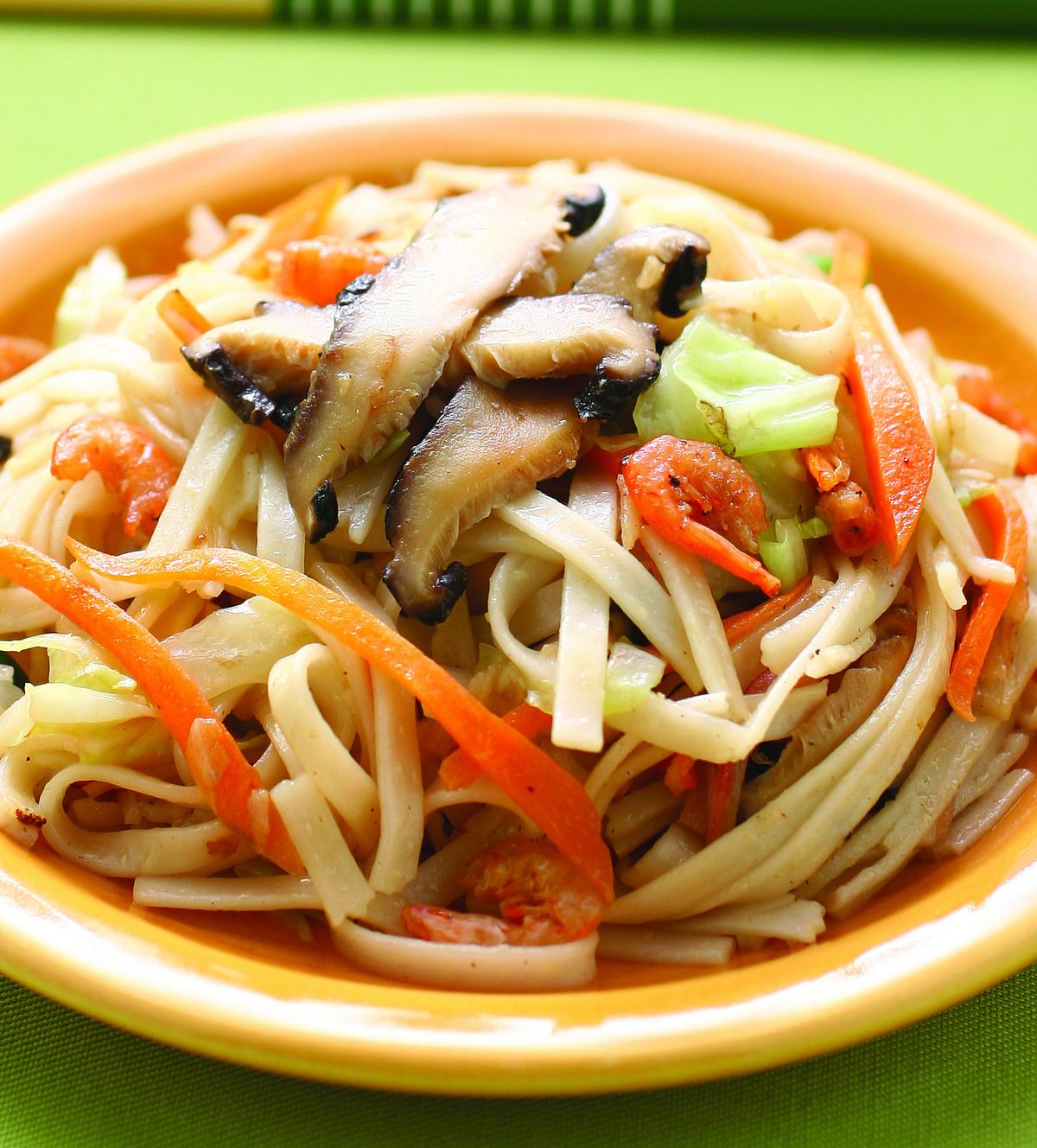 食譜:香菇炒掛麵