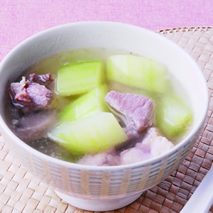 大黃瓜排骨湯