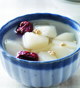 冰糖川貝蜜梨甜湯