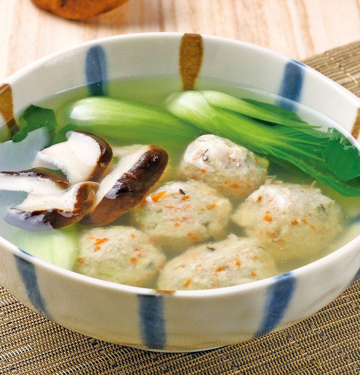 食譜:豆腐蔬菜丸湯