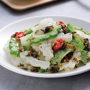 福菜杏鮑醬炒苦瓜