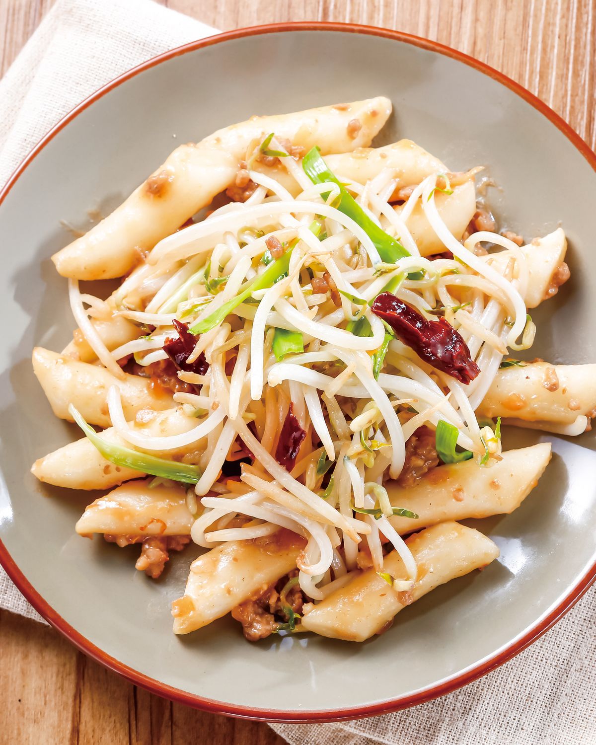 食譜:味噌肉醬炒年糕