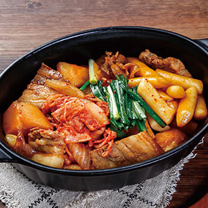 韓式泡菜馬鈴薯年糕燉肉