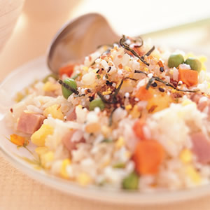 ����J����