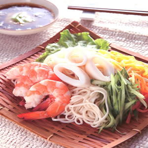 芥末海鮮涼麵
