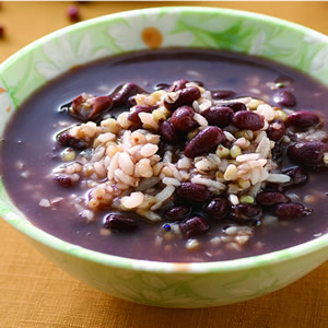 �����L����