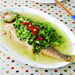 ����N����