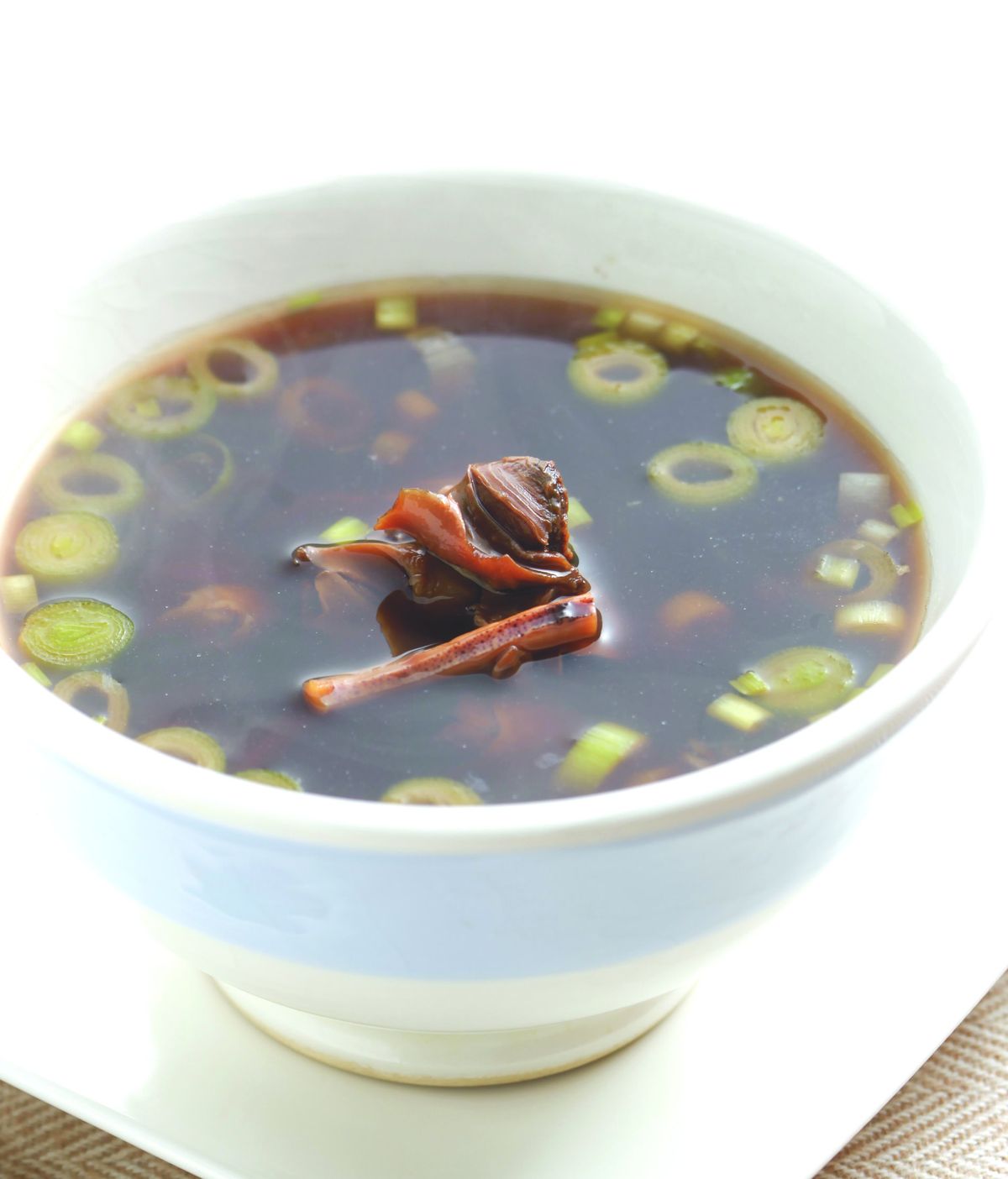 食譜:魷魚螺肉蒜湯